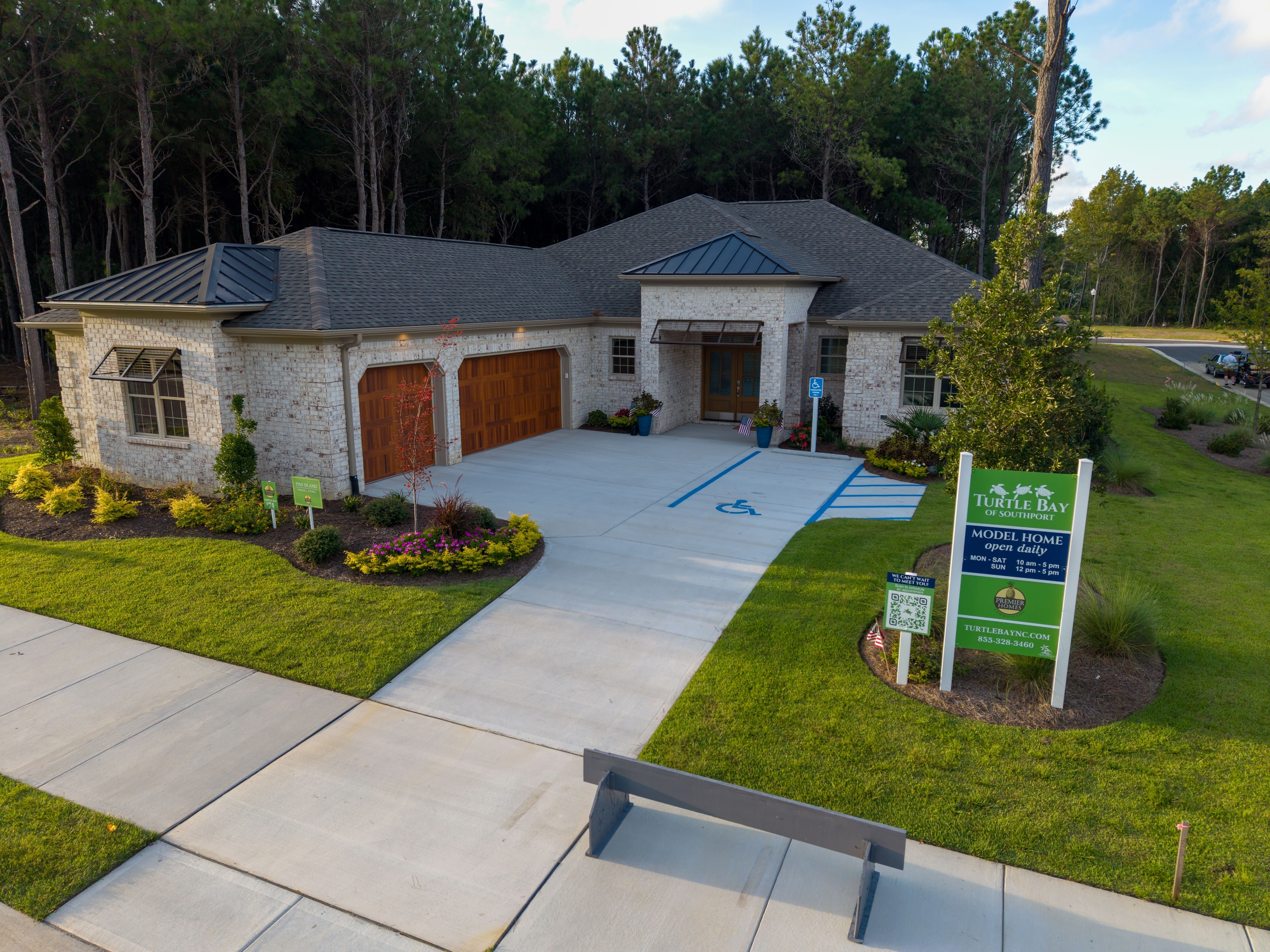 Turtle Bay — Pine Island Model